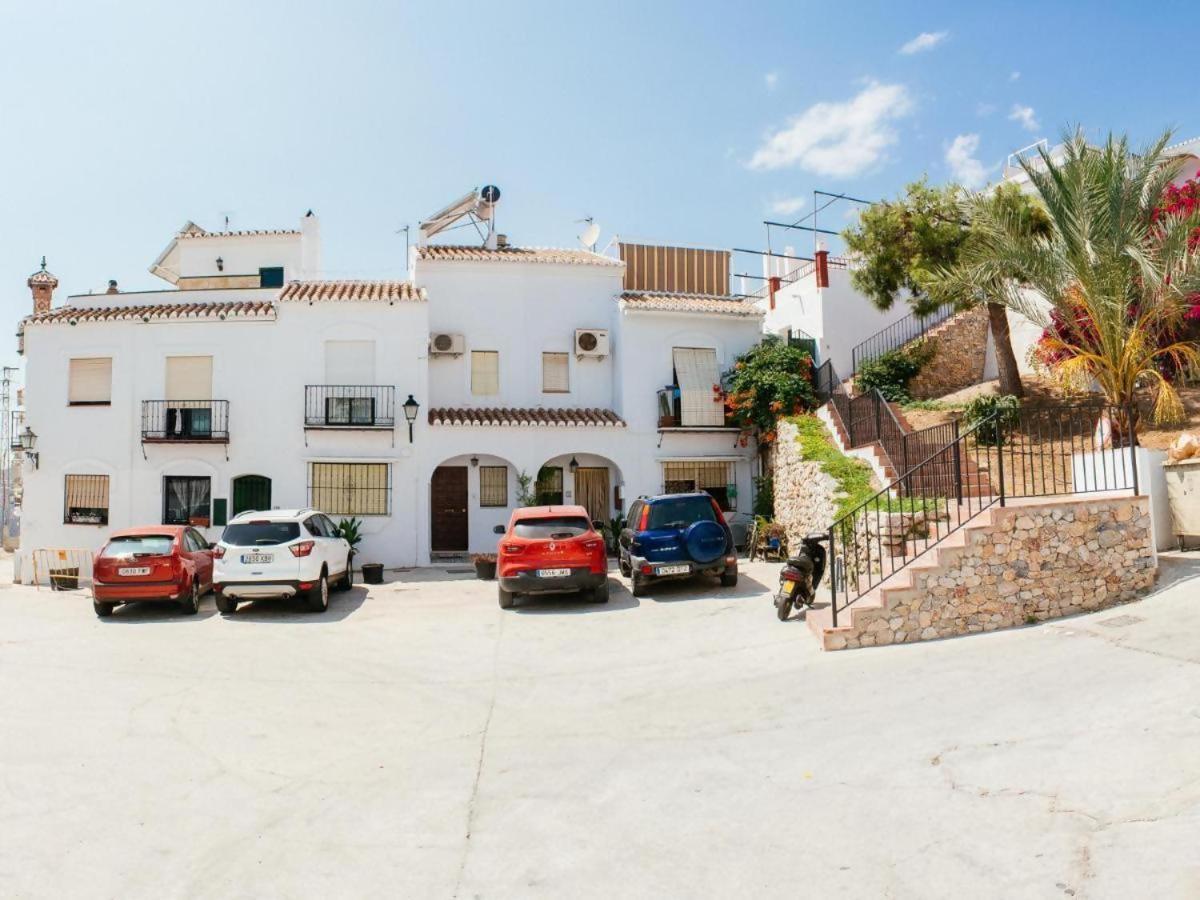 Tipica Casa En Frigiliana Con Patio Y Terraza Apartment Exterior photo