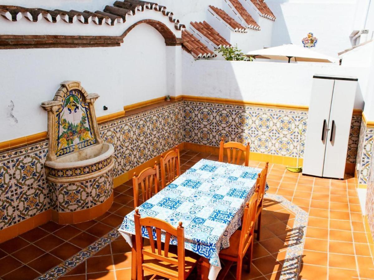 Tipica Casa En Frigiliana Con Patio Y Terraza Apartment Exterior photo