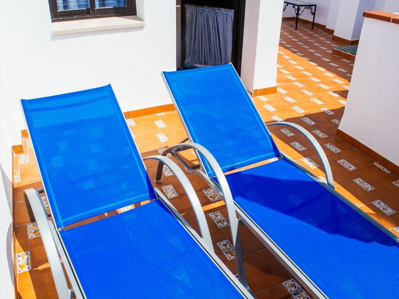 Tipica Casa En Frigiliana Con Patio Y Terraza Apartment Exterior photo